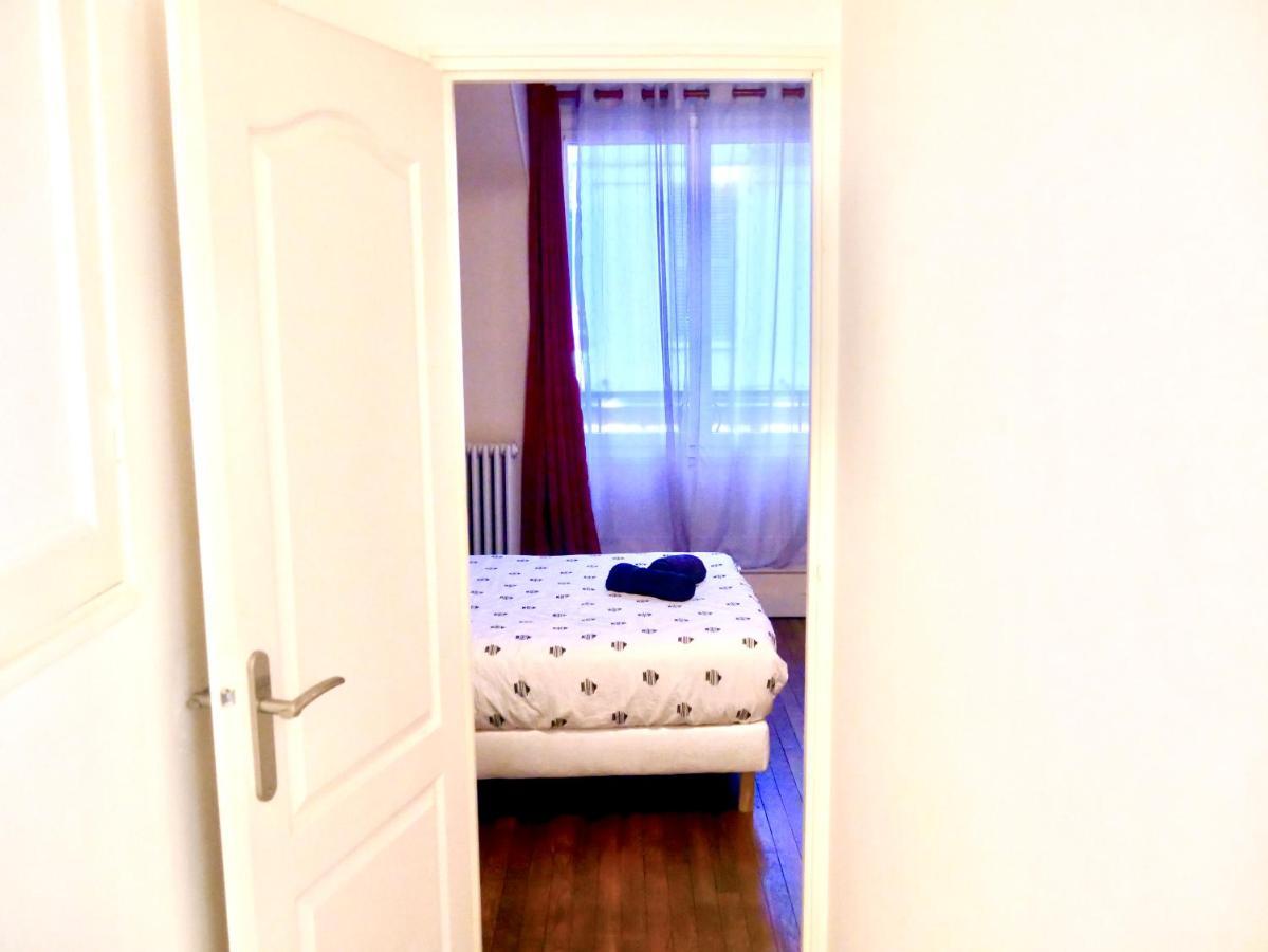 Family Home Санс Экстерьер фото